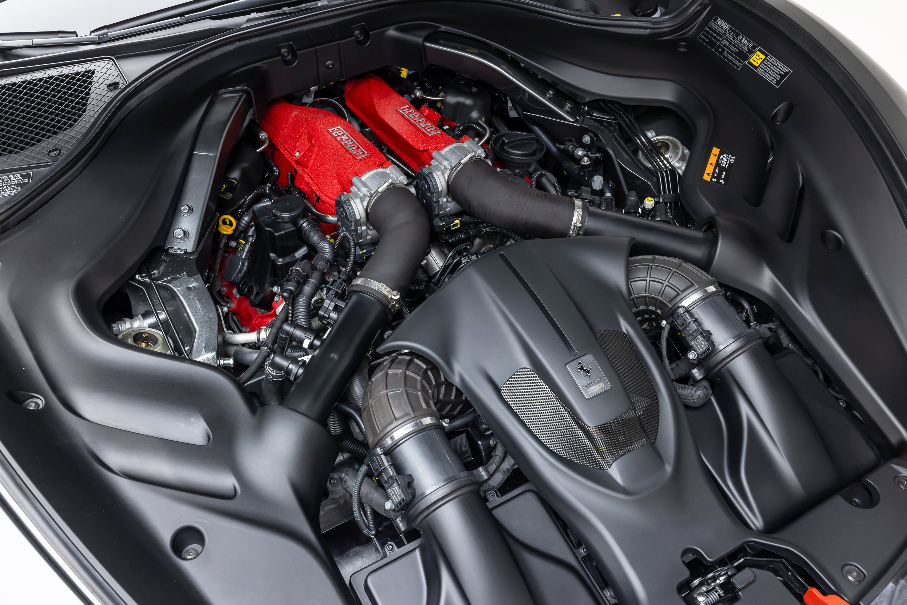 Used 2022 Ferrari Roma RWD image 23
