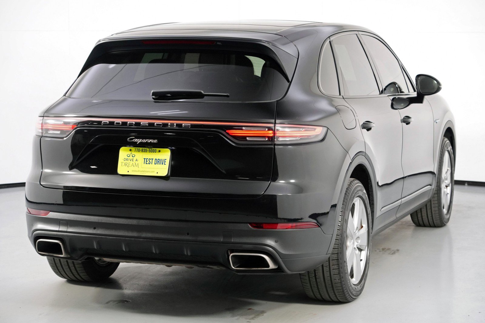 Used 2020 Porsche Cayenne E-Hybrid w/ Premium Package image 52