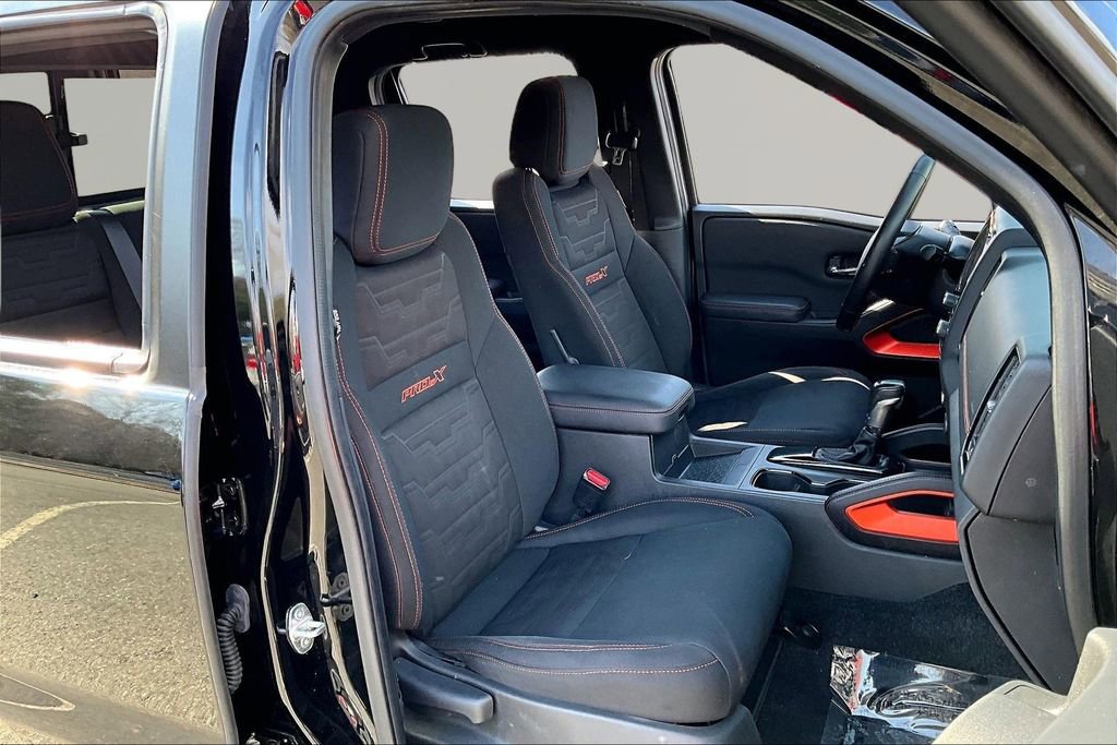 Used 2023 Nissan Frontier Pro-X w/ Pro Convenience Package RWD image 22