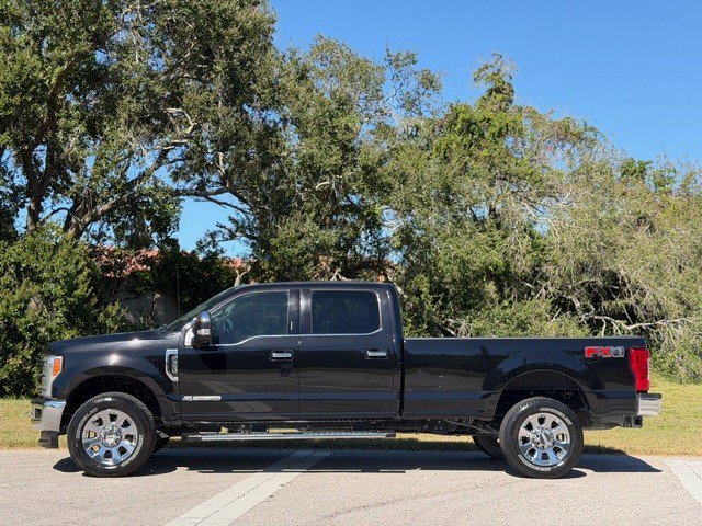 Used 2019 Ford F350 Lariat w/ Lariat Ultimate Package image 2