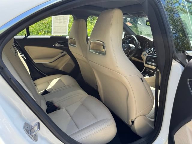 Used 2019 Mercedes-Benz CLA 250 4MATIC image 16