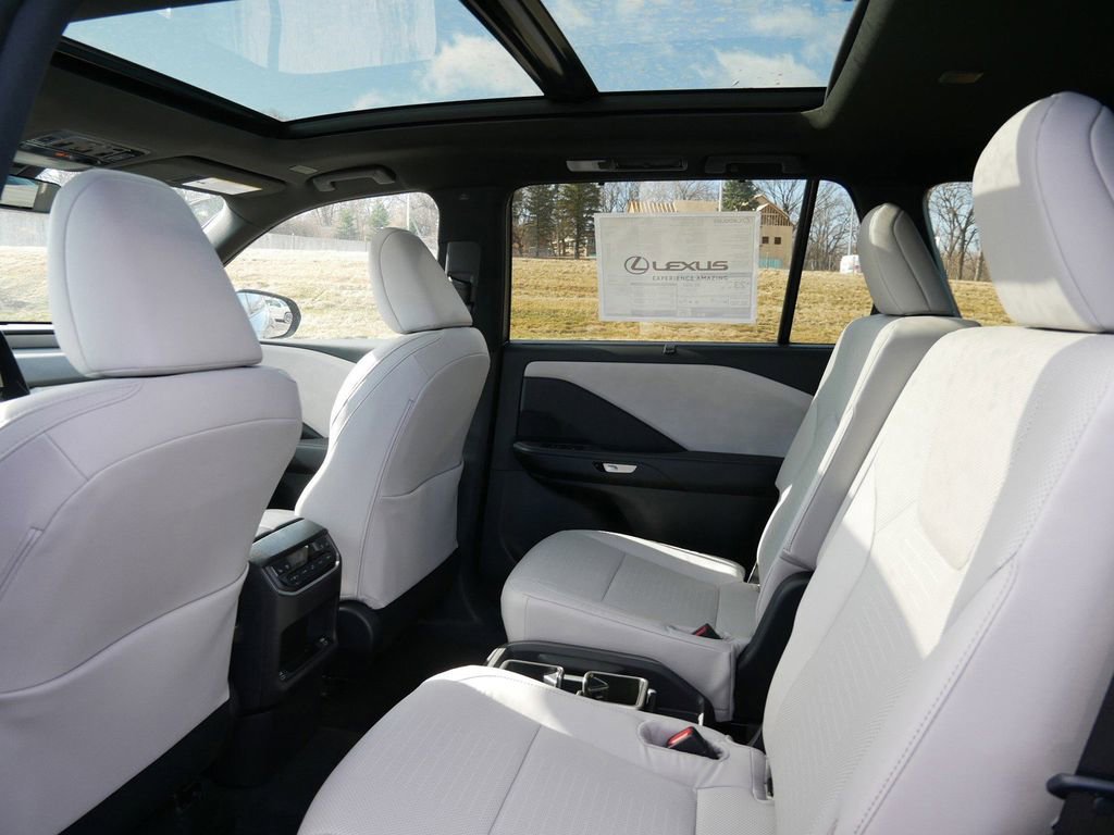 New 2026 Lexus TX 350 AWD image 11