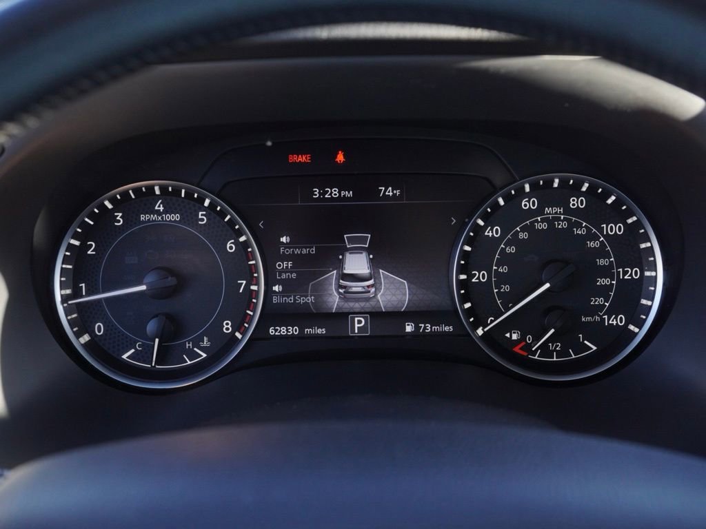 Used 2024 Nissan Armada SL w/ Captain's Chairs Package image 13