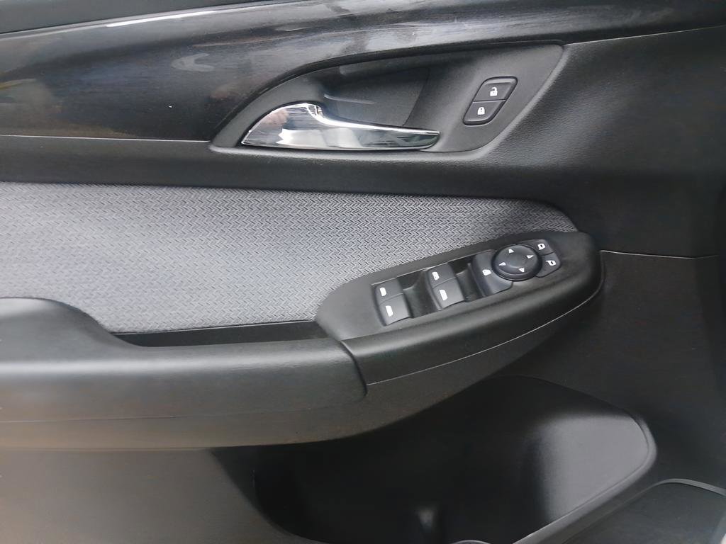 Used 2025 Chevrolet TrailBlazer LT w/ Driver Confidence Package image 21