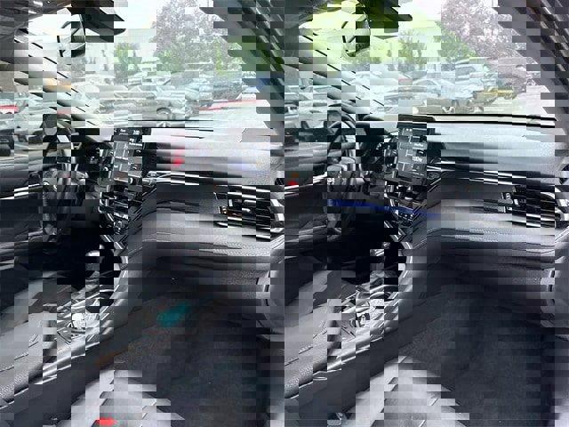 Used 2022 Toyota Camry XSE image 20