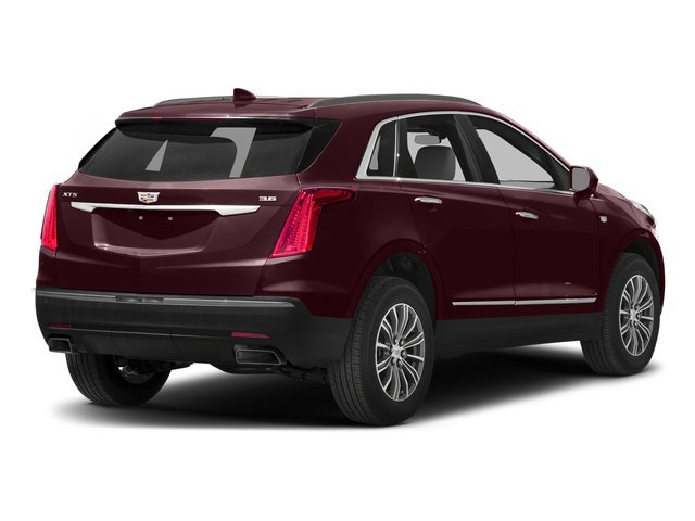 Used 2018 Cadillac XT5 Premium Luxury FWD image 2