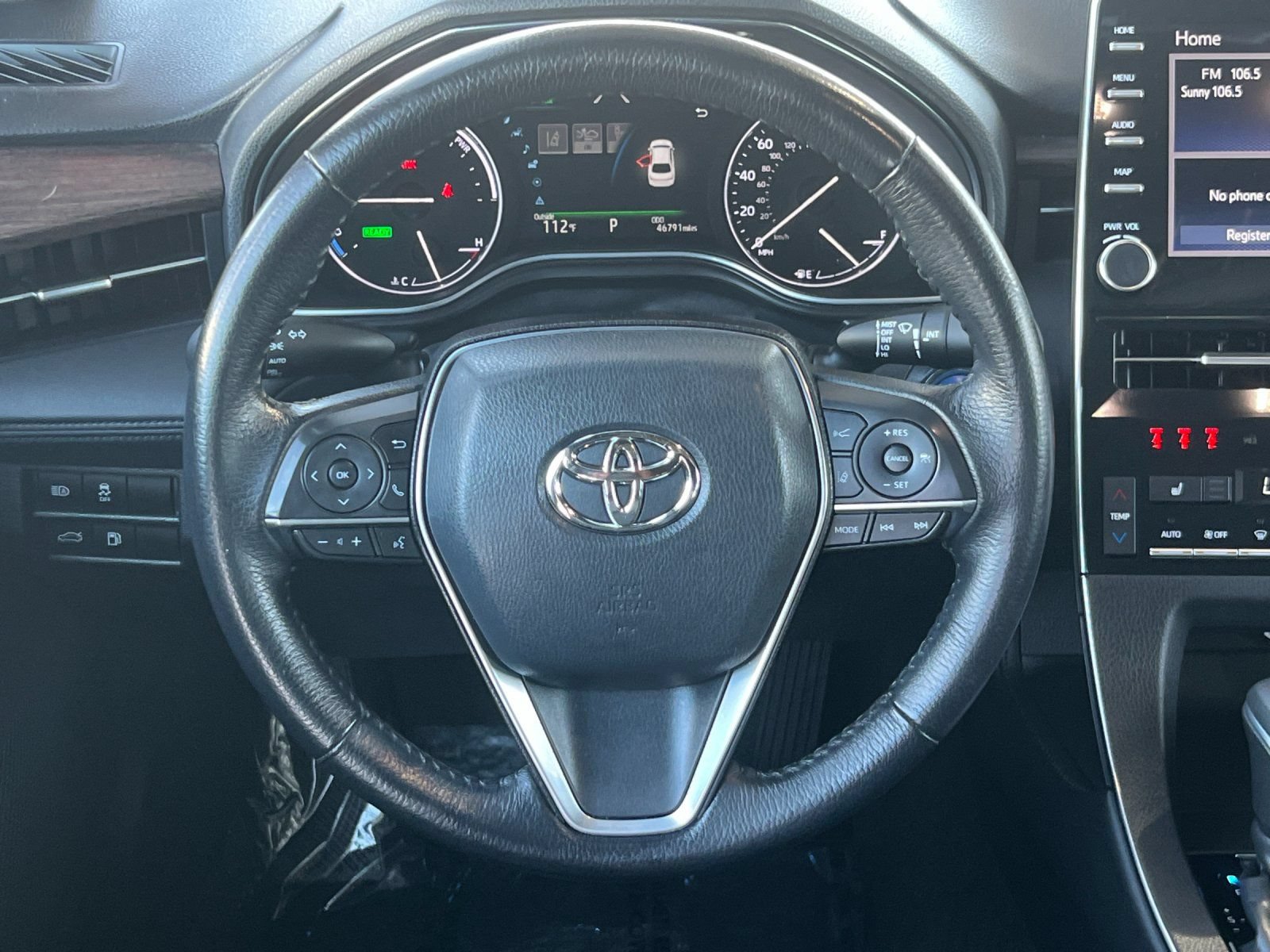 Used 2019 Toyota Avalon XLE w/ Moonroof Package FWD image 13