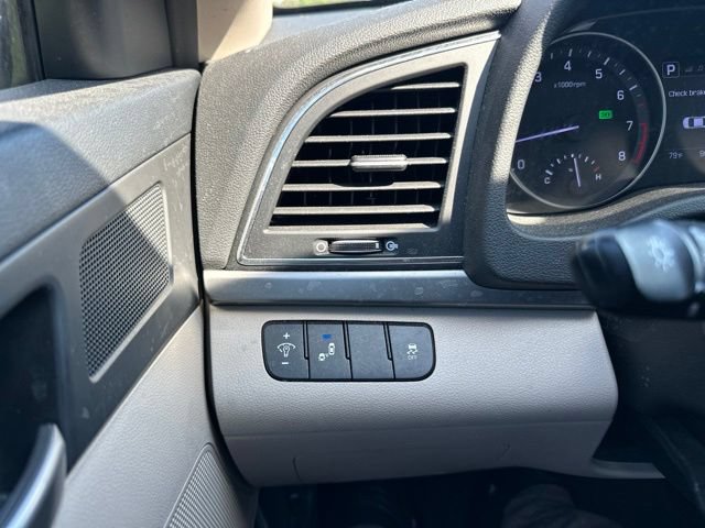 Used 2017 Hyundai Elantra SE w/ SE A/T Tech Package 03 FWD image 42