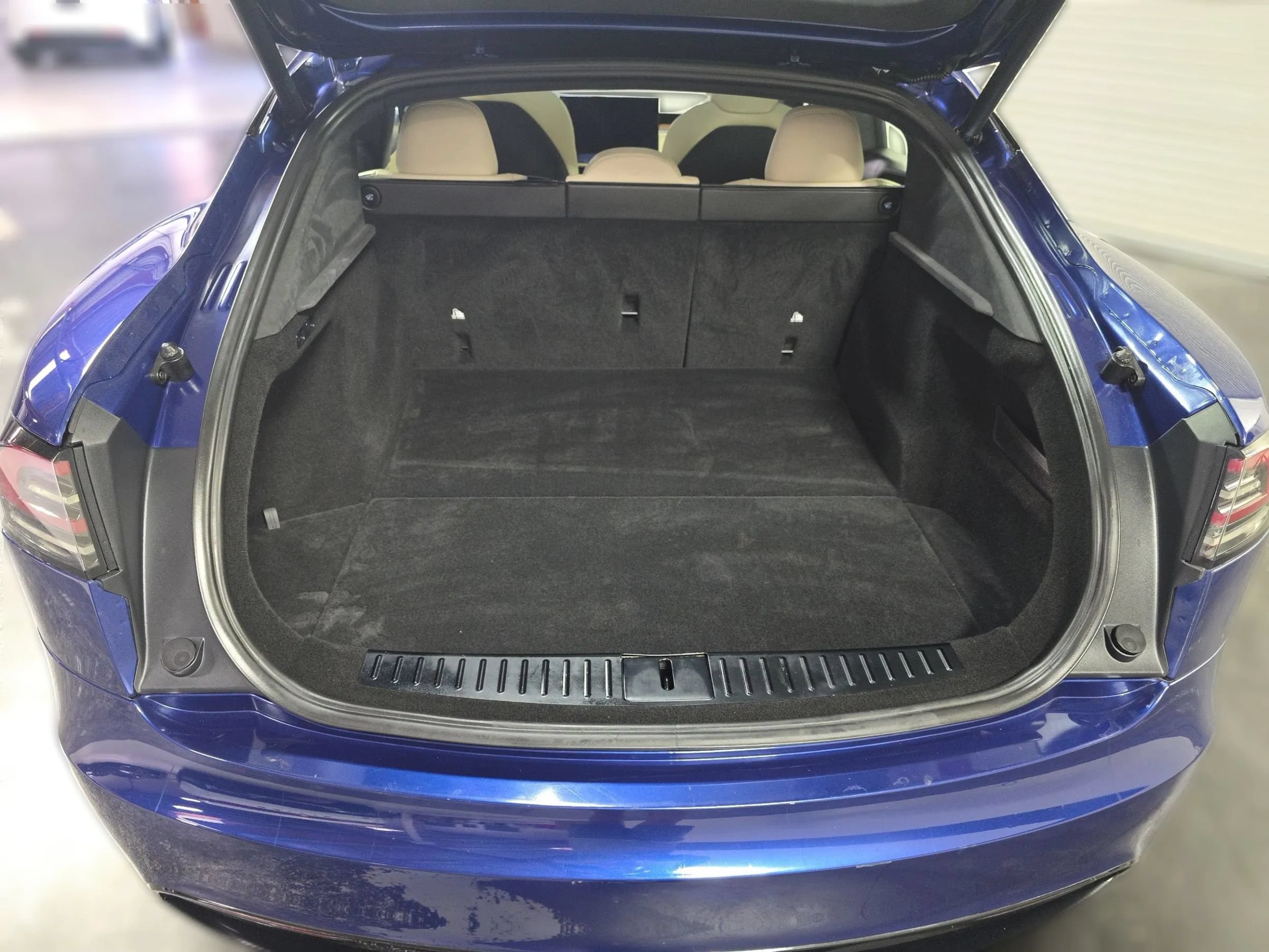 Used 2023 Tesla Model S Standard Range AWD/4WD image 11