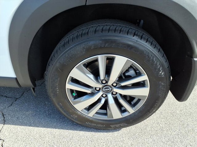 New 2026 Nissan Pathfinder SL AWD/4WD image 4