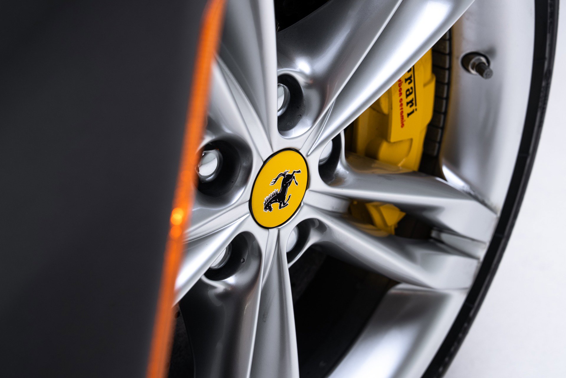 Used 2025 Ferrari 296 GTS RWD image 19