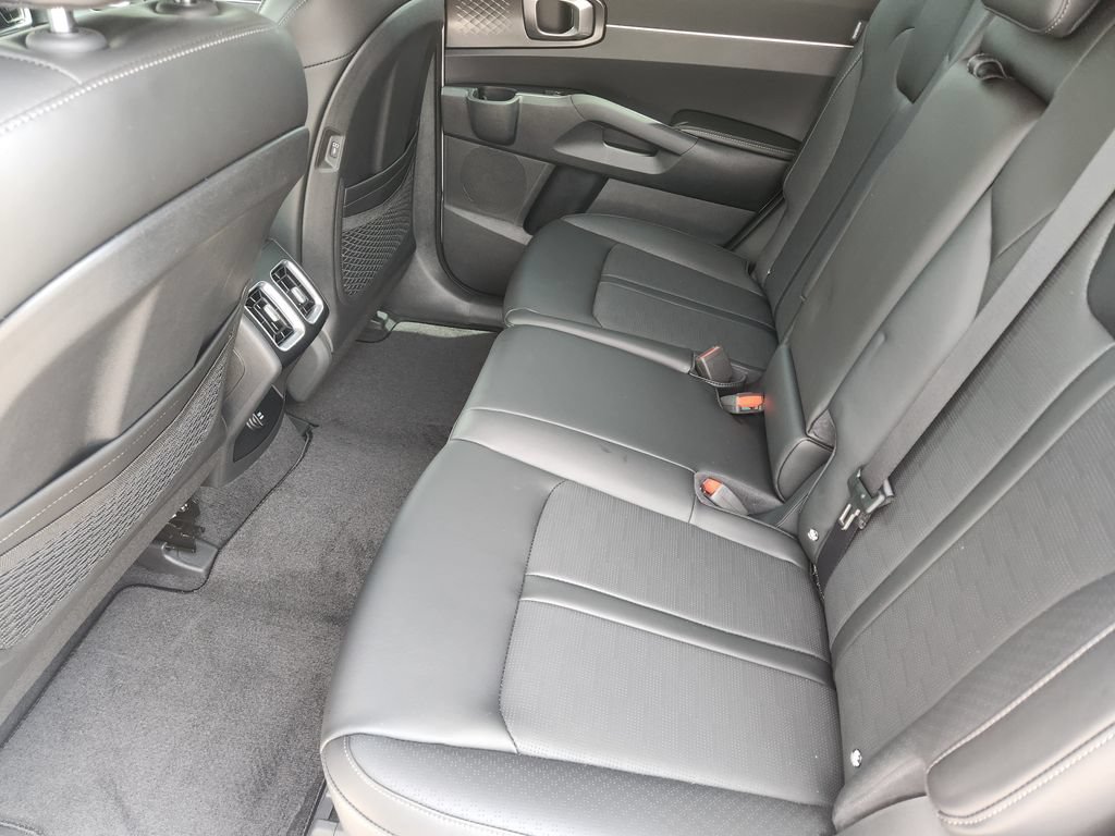 New 2026 Kia Sorento S w/ S Panoramic Sunroof Package FWD image 25