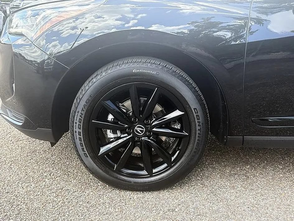 Used 2025 Acura RDX SH-AWD image 31