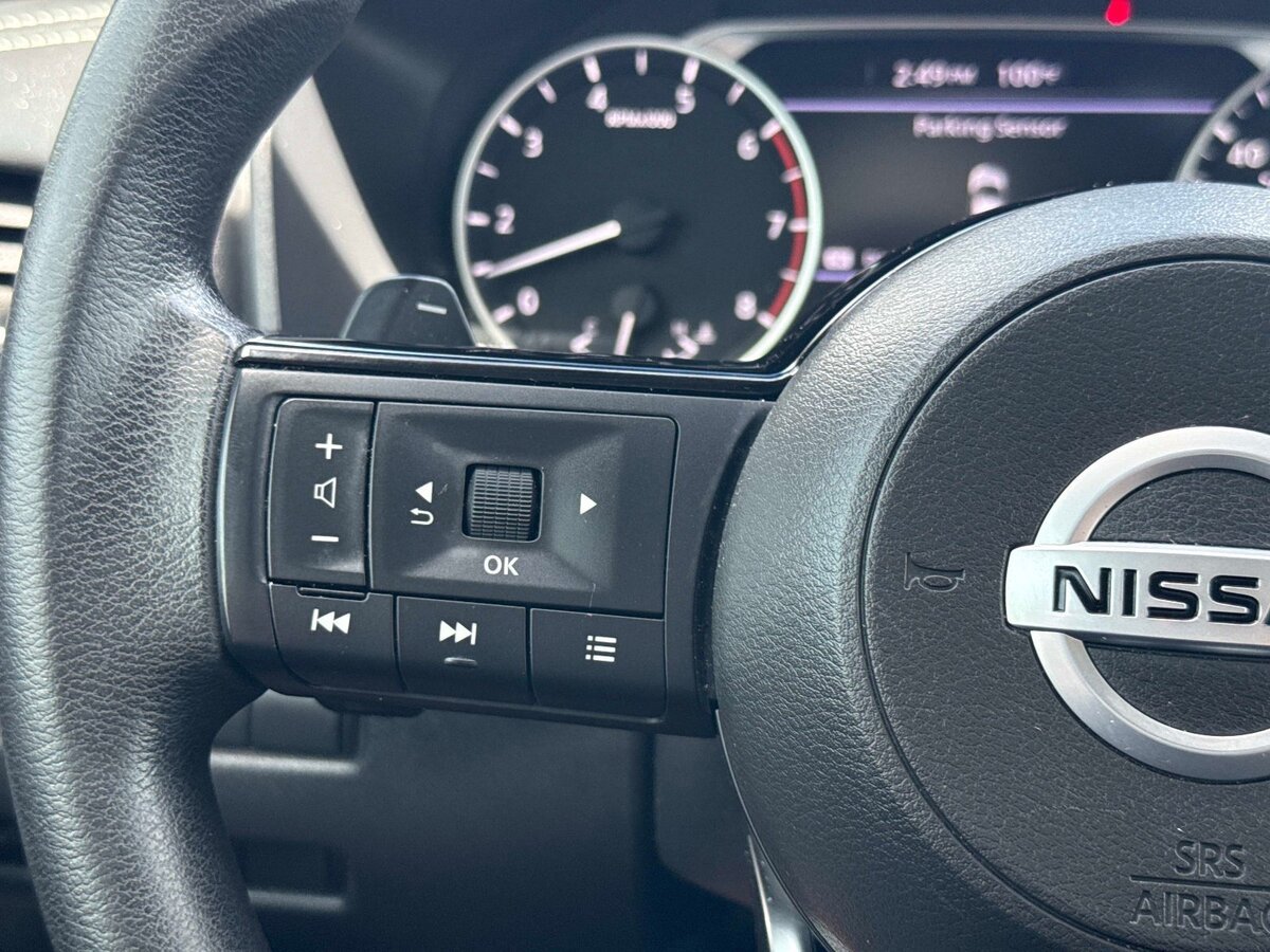 Used 2021 Nissan Rogue SV AWD/4WD image 28