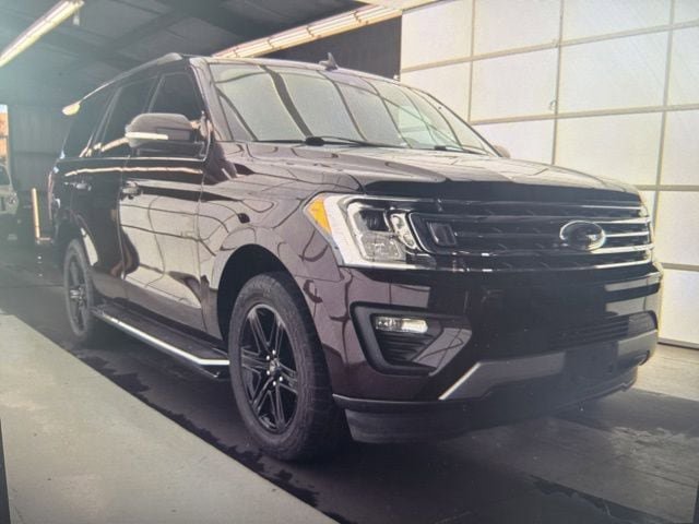 Used 2021 Ford Expedition XLT RWD image 1