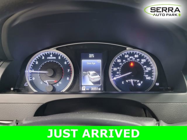Used 2016 Toyota Camry LE FWD image 29