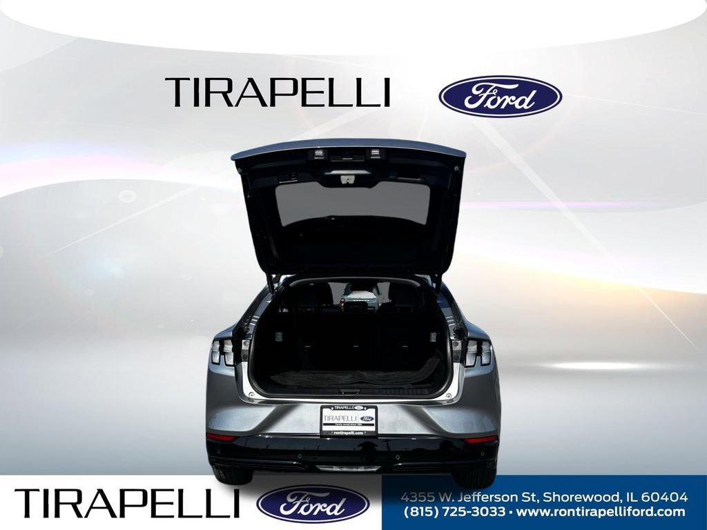 Used 2021 Ford Mustang Mach-E Premium image 11
