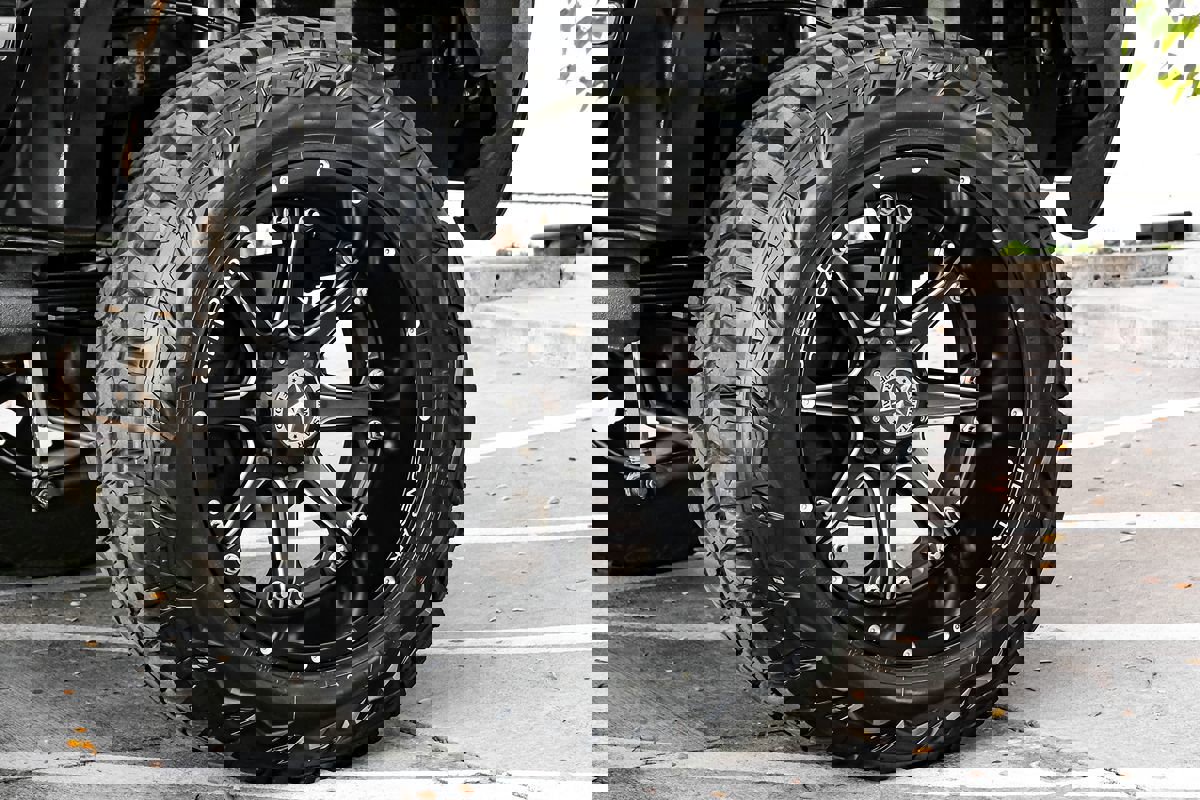 Used 2002 Ford Excursion Limited image 50