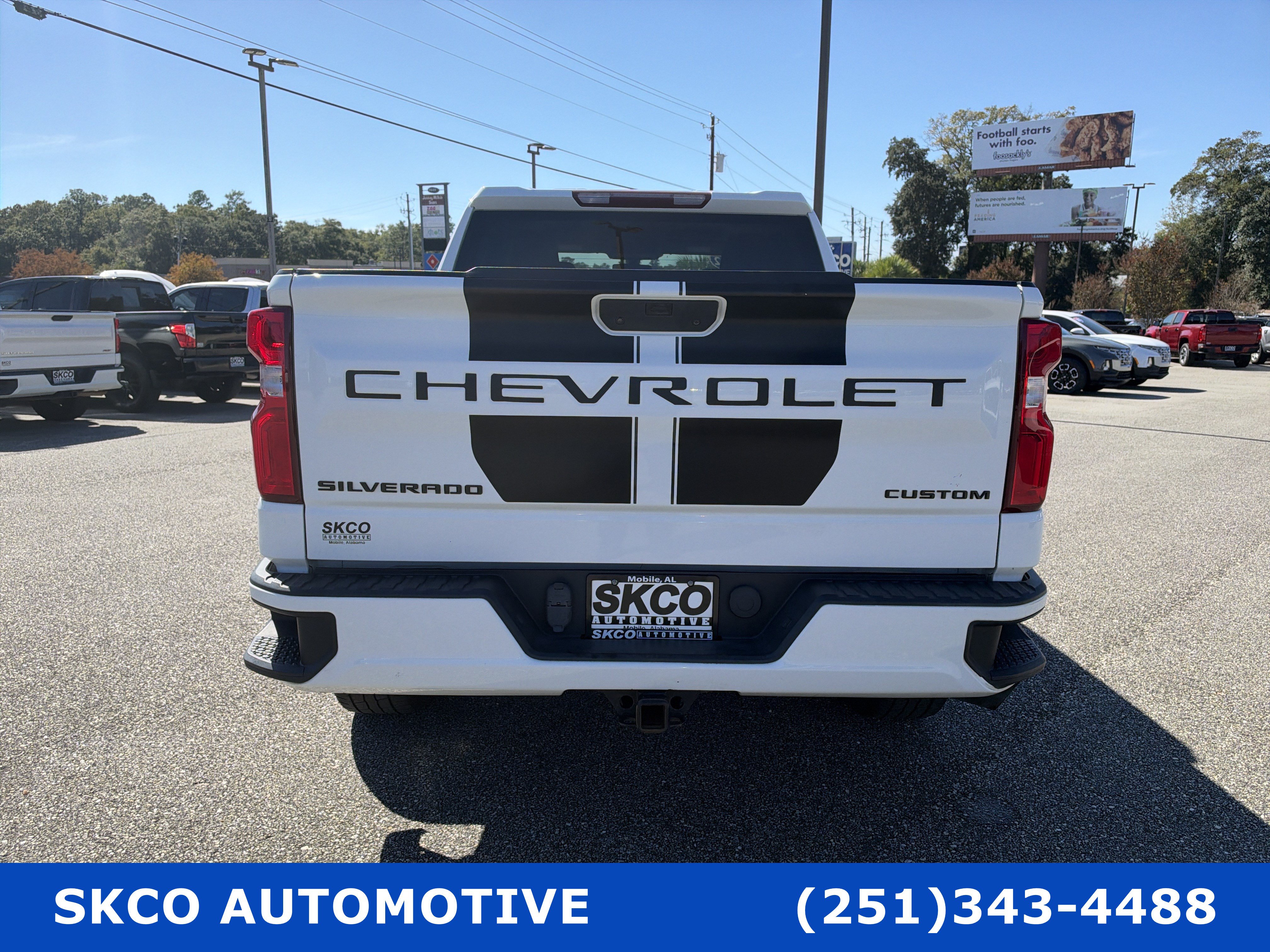 Used 2022 Chevrolet Silverado 1500 Custom w/ Rally Edition RWD image 4