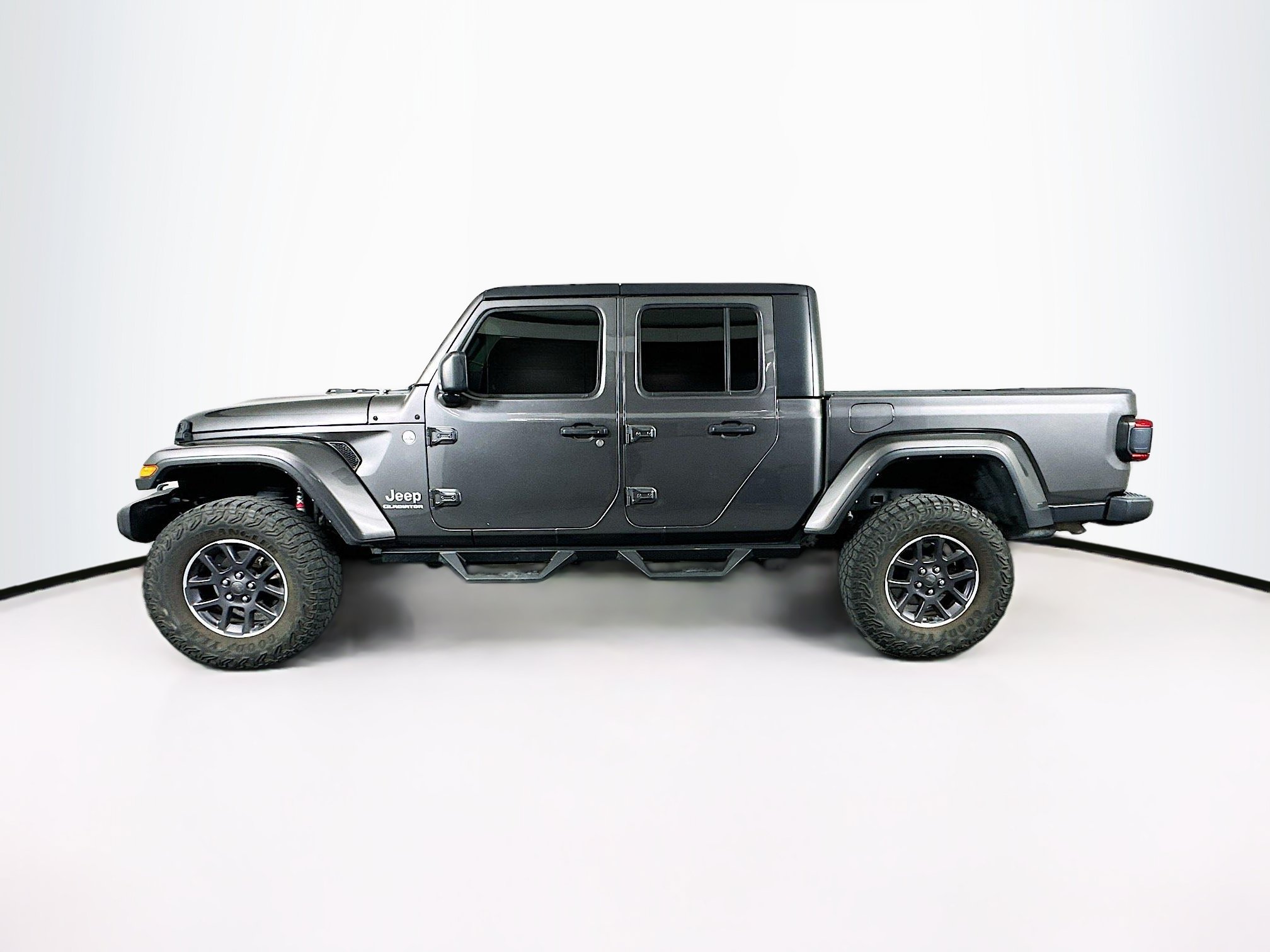 Used 2021 Jeep Gladiator Overland w/ Popular Equipment Package AWD/4WD image 4