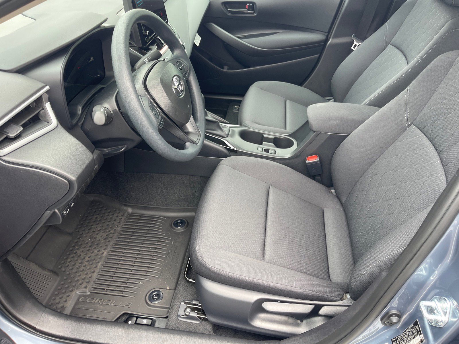 New 2026 Toyota Corolla LE FWD image 9