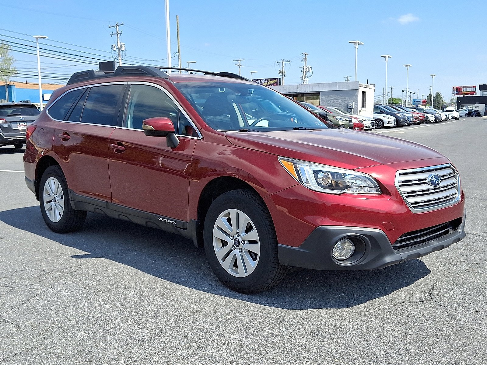 Used 2017 Subaru Outback 2.5i Premium AWD/4WD video 3