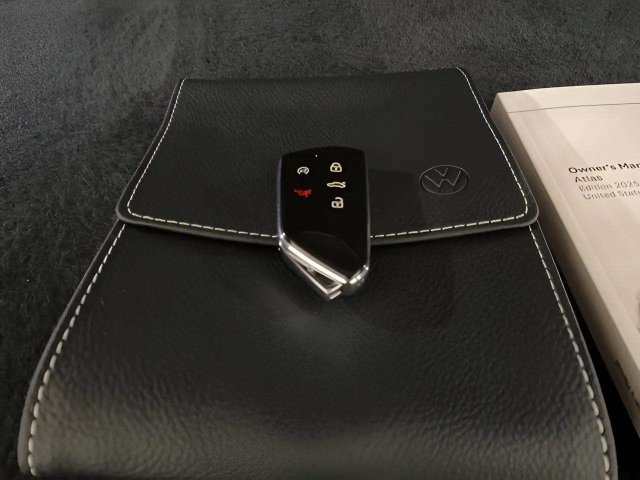 Used 2026 Volkswagen Atlas SE FWD image 96