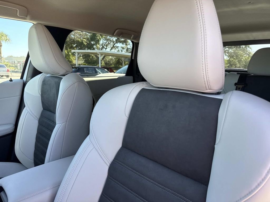 New 2026 Mitsubishi Outlander SE image 22