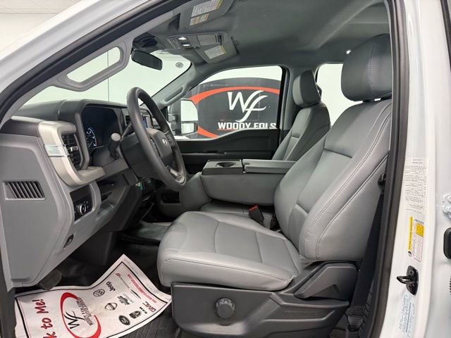 New 2026 Ford F250 XL w/ XL Chrome Package image 7