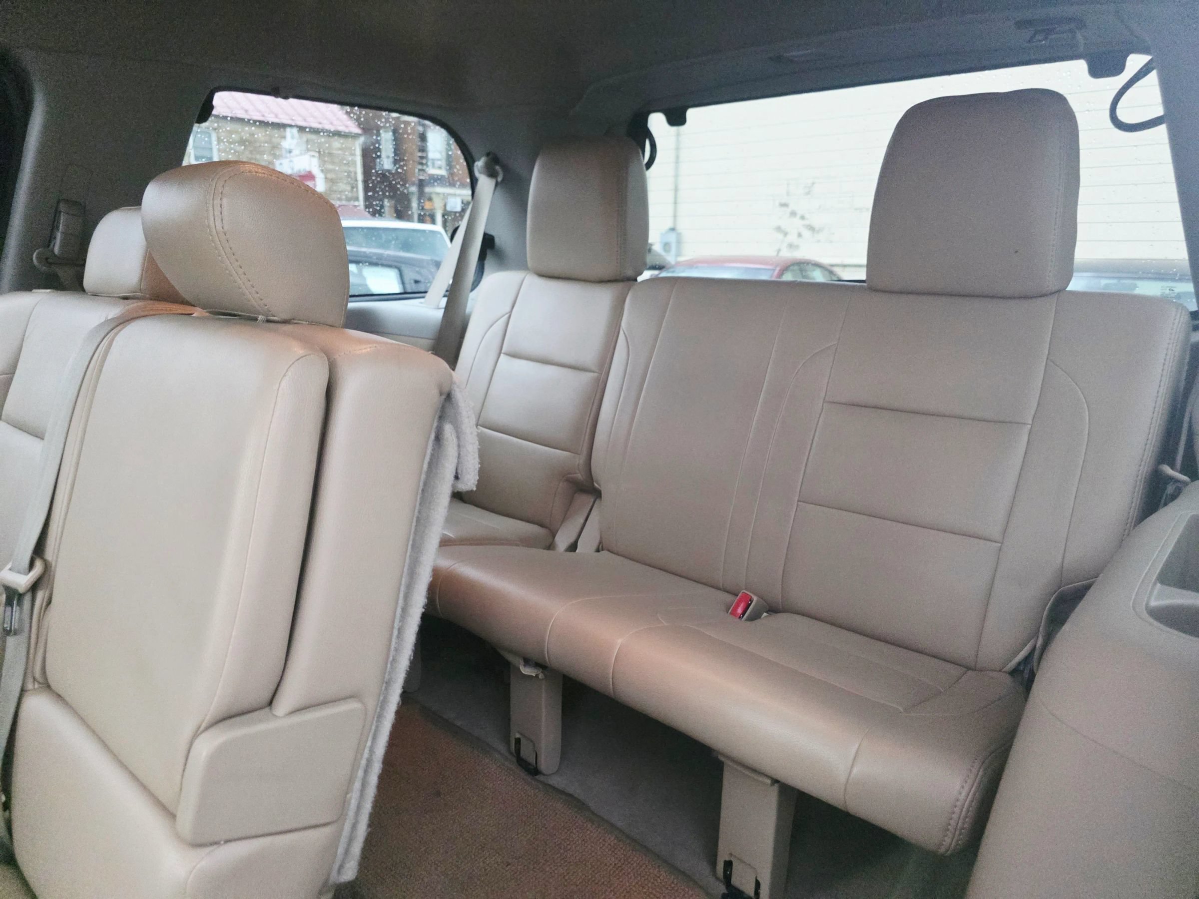 Used 2013 Nissan Armada SV AWD/4WD image 14