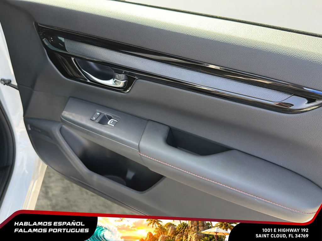 Used 2025 Honda CR-V Sport Touring image 31
