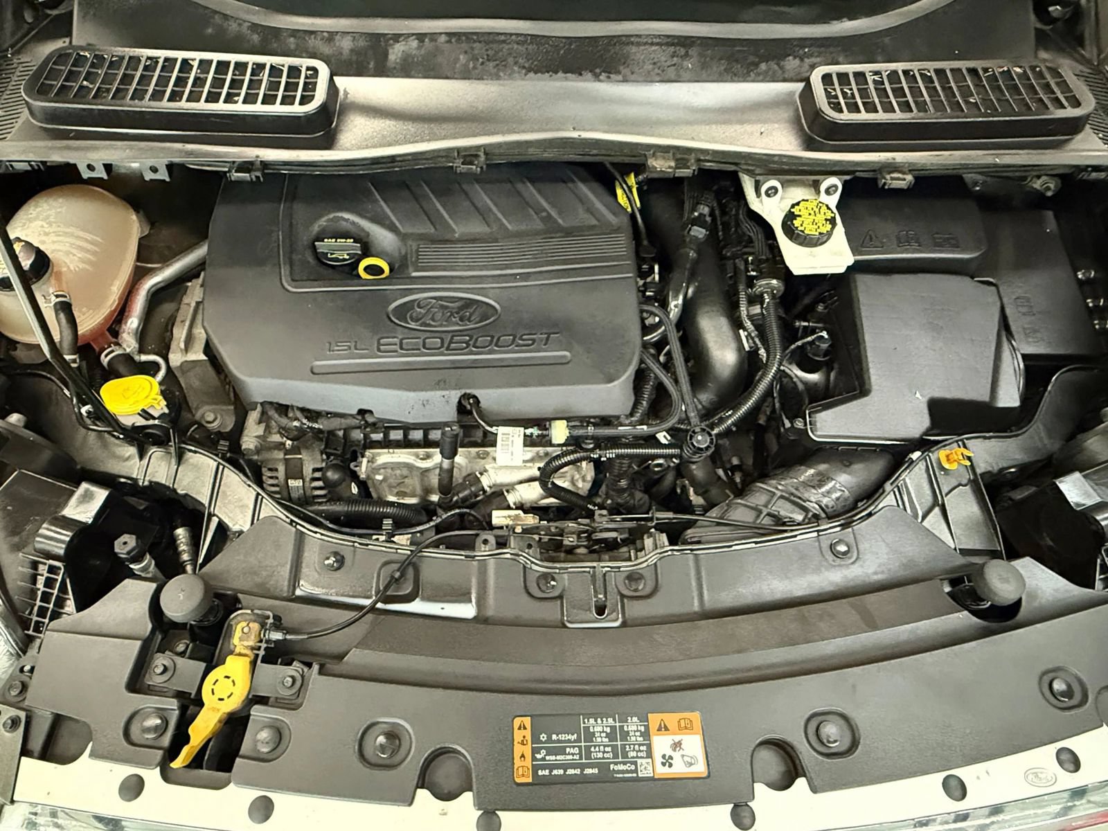 Used 2017 Ford Escape SE AWD/4WD image 38