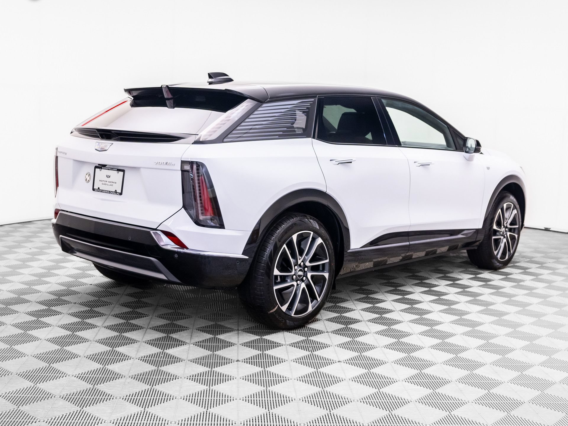 New 2026 Cadillac Optiq Sport 1 w/ LPO, Floor Liner Package AWD/4WD image 5