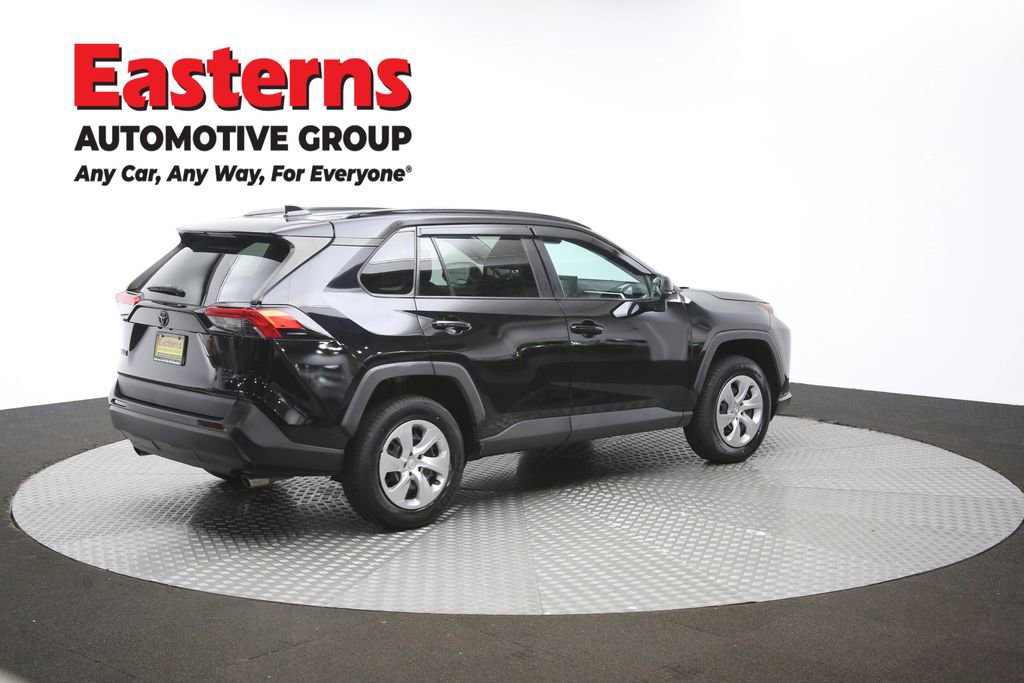 Used 2021 Toyota RAV4 LE image 40