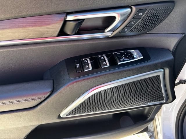 Used 2023 Kia Telluride SX Prestige X-Pro AWD/4WD image 17
