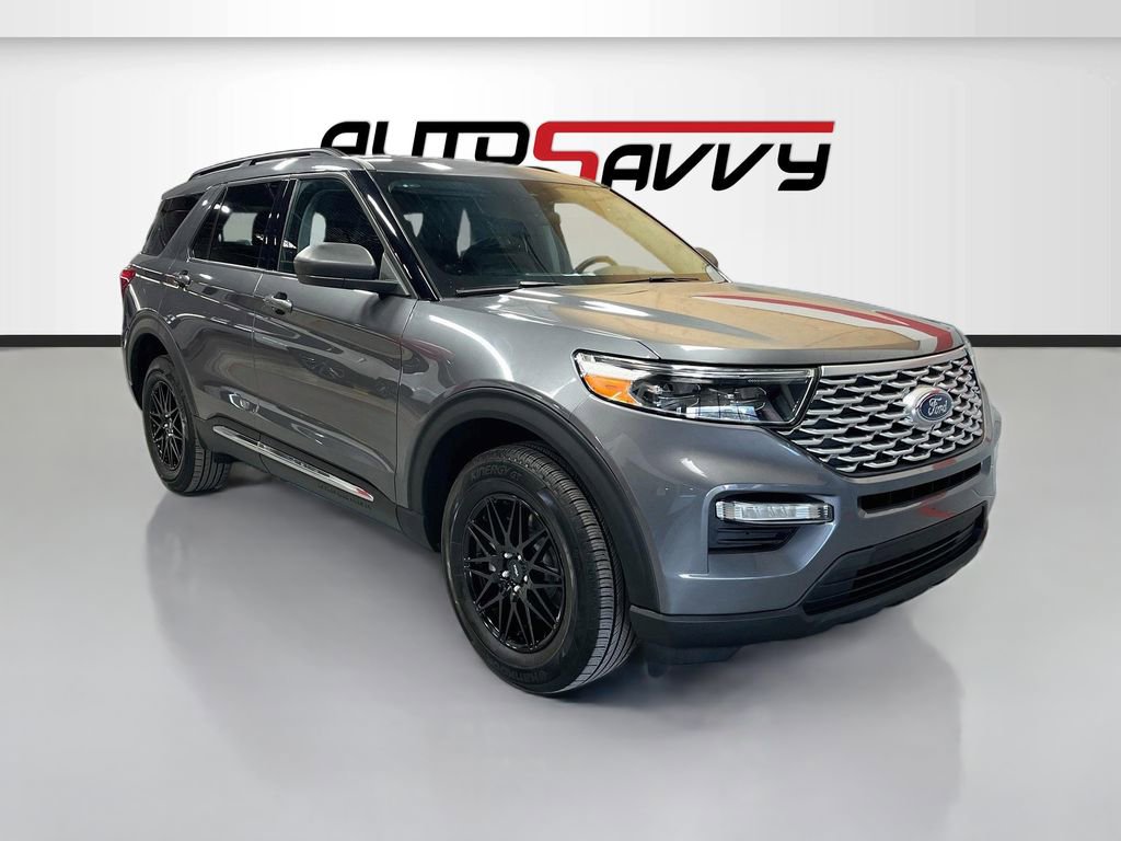 Used 2024 Ford Explorer XLT w/ Equipment Group 202A AWD/4WD image 1
