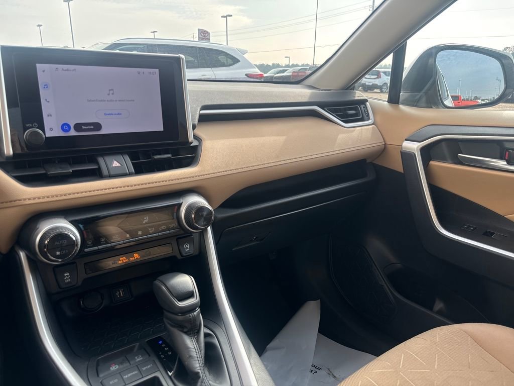Used 2023 Toyota RAV4 XLE image 15