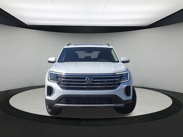 New 2026 Volkswagen Atlas SE image 2