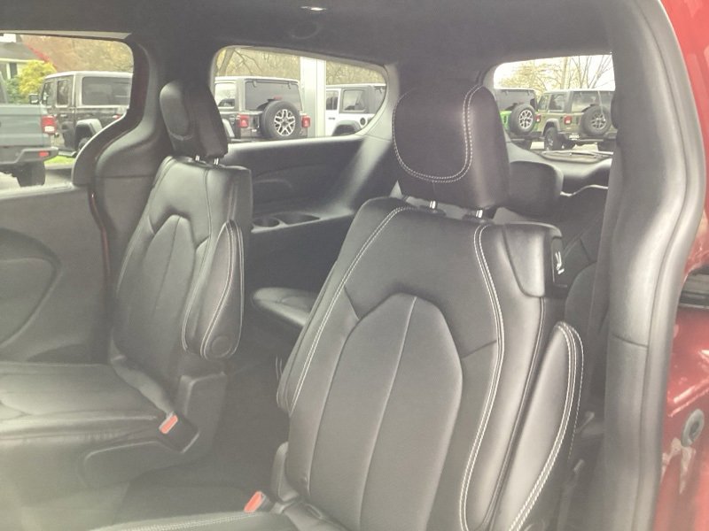 New 2026 Chrysler Pacifica Select image 19