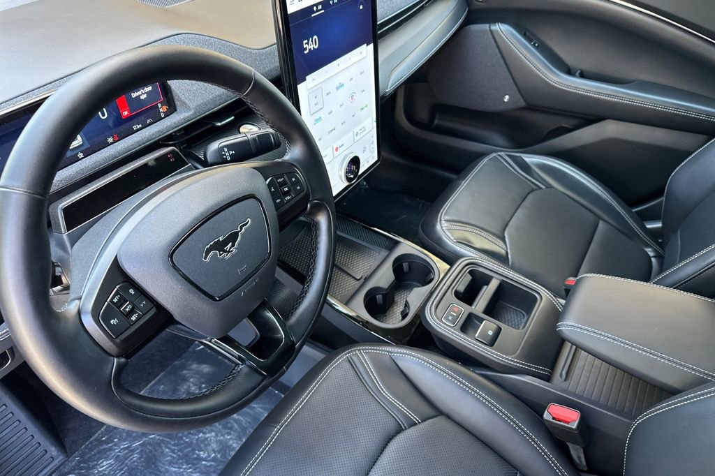 New 2026 Ford Mustang Mach-E Premium image 8