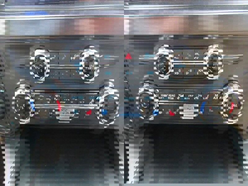 New 2026 Ford F250 Lariat w/ Lariat Ultimate Package image 30