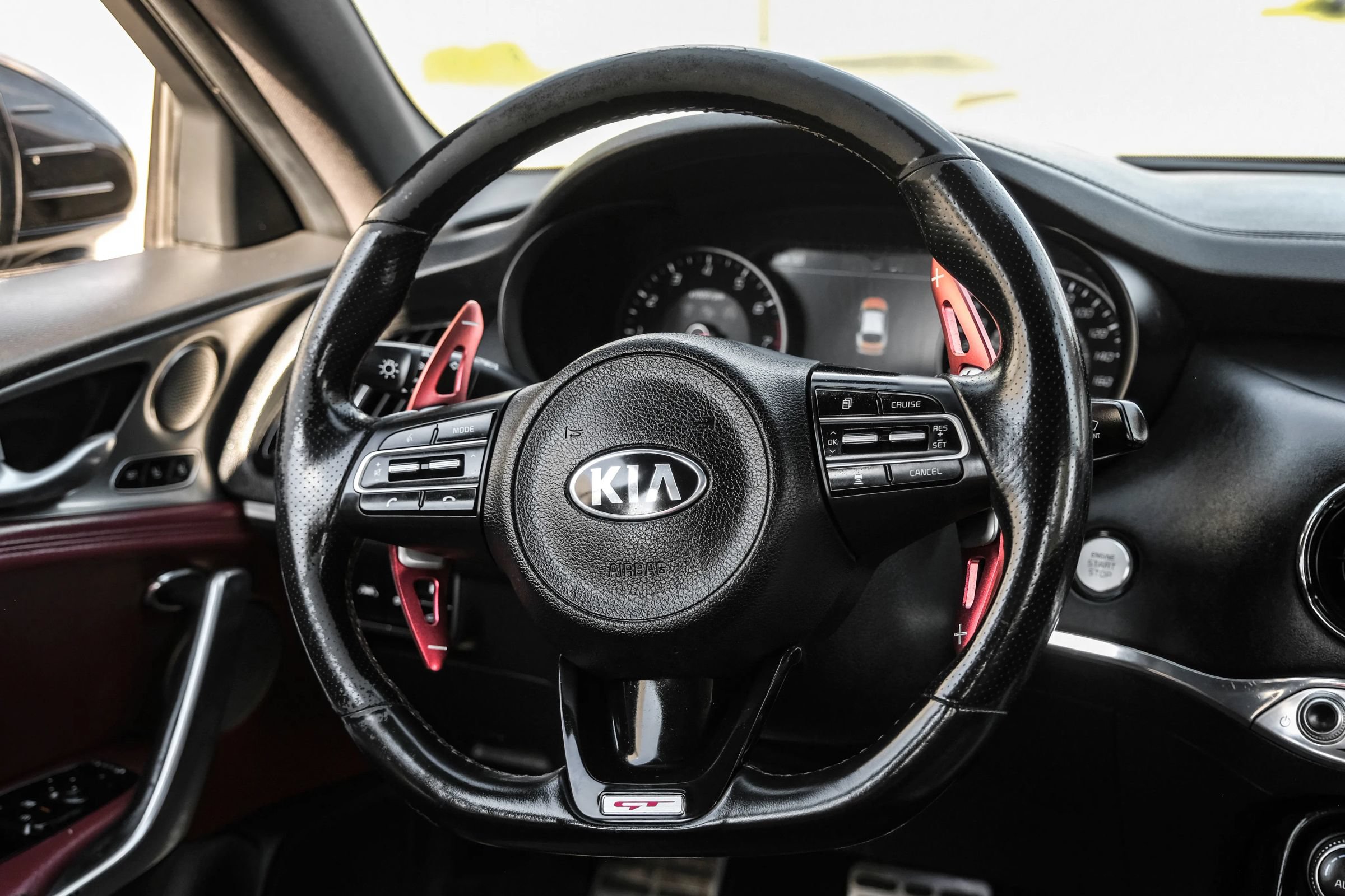 Used 2020 Kia Stinger GT2 RWD image 23