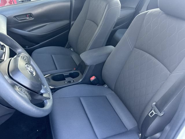 Used 2025 Toyota Corolla LE FWD image 11