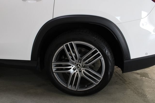 Used 2024 Mercedes-Benz GLS 450 4MATIC image 30