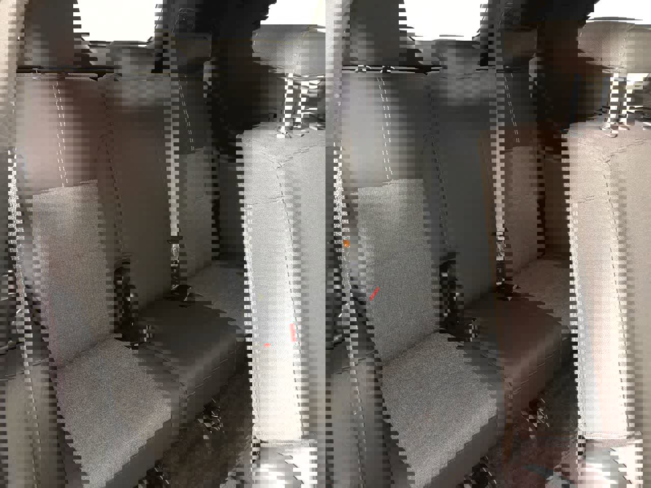 Used 2025 GMC Acadia Elevation image 12