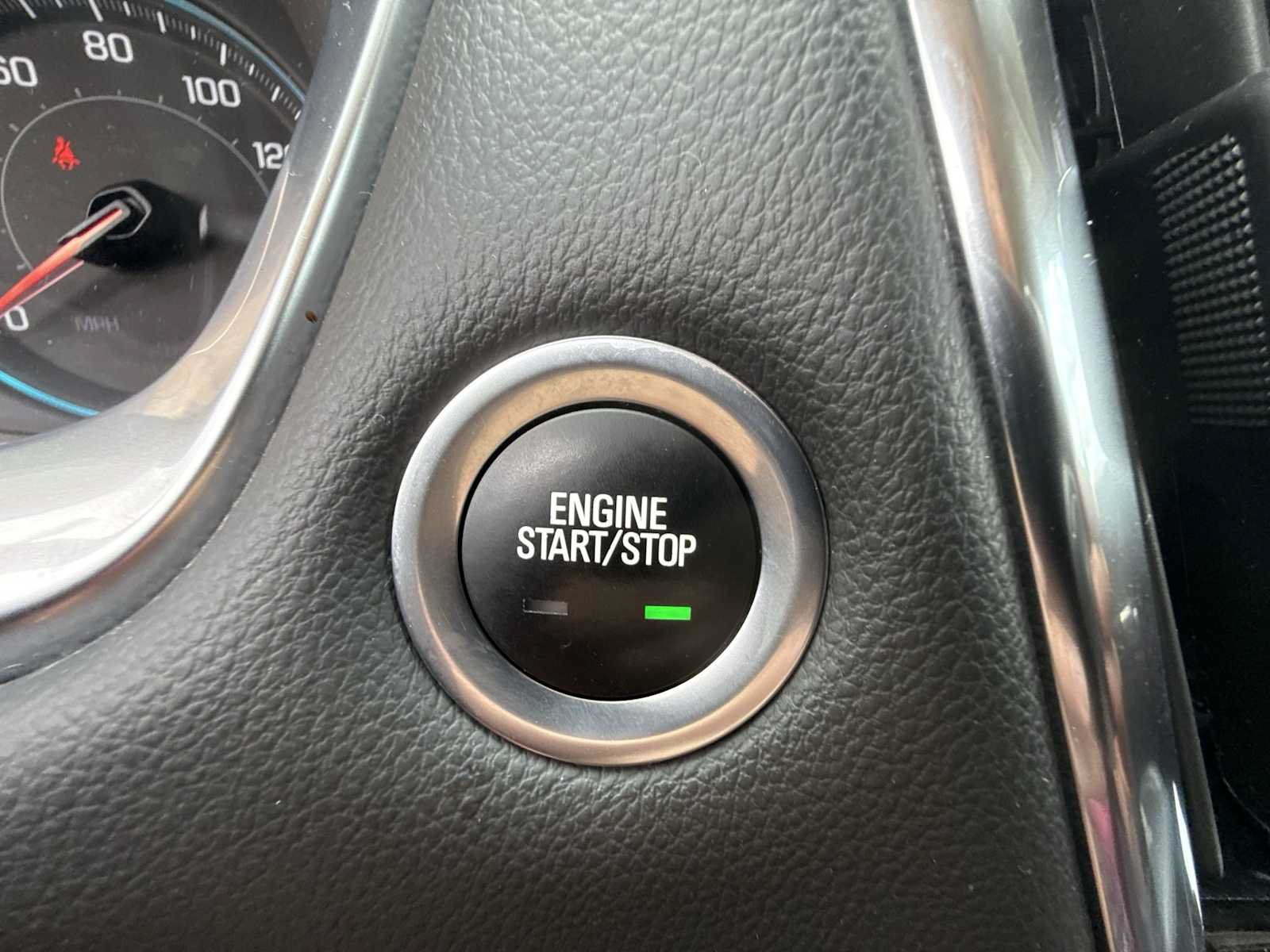 Used 2019 Chevrolet Traverse LT AWD/4WD image 16
