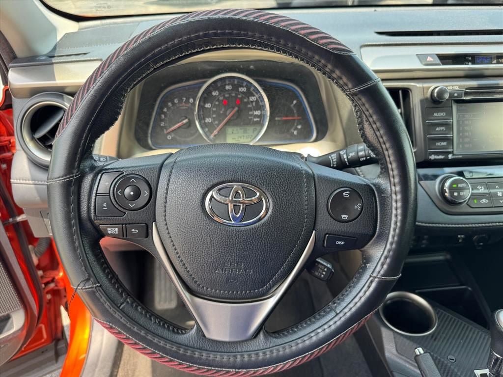 Used 2015 Toyota RAV4 Limited AWD/4WD image 23