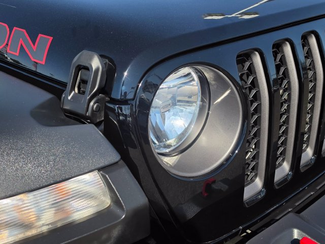 Certified 2023 Jeep Gladiator Rubicon w/ Trailer Tow Package AWD/4WD image 27
