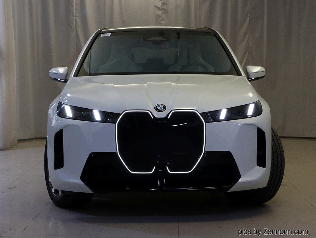 Used 2026 BMW iX xDrive60 w/ M Sport Package image 5