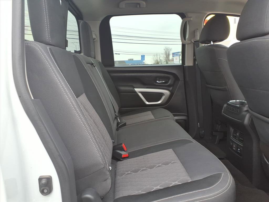 Certified 2024 Nissan Titan SV w/ SV Convenience Package image 16